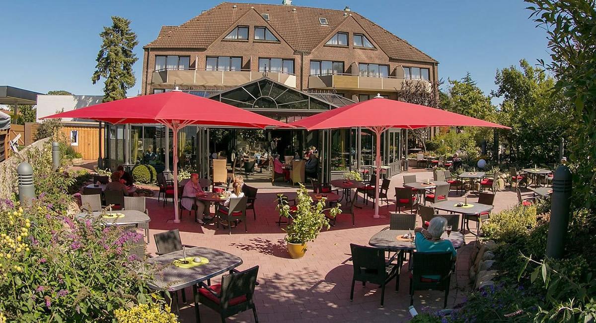Ruser'S Hotel Schonberg in Holstein Exterior photo